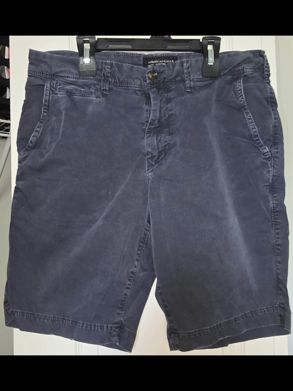 American Eagle Outfitters Men's Dark Navy Flat Front Cotton Shorts